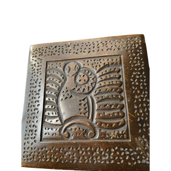 Vintage Russian wooden carved jewelry box - Picture 6 of 8